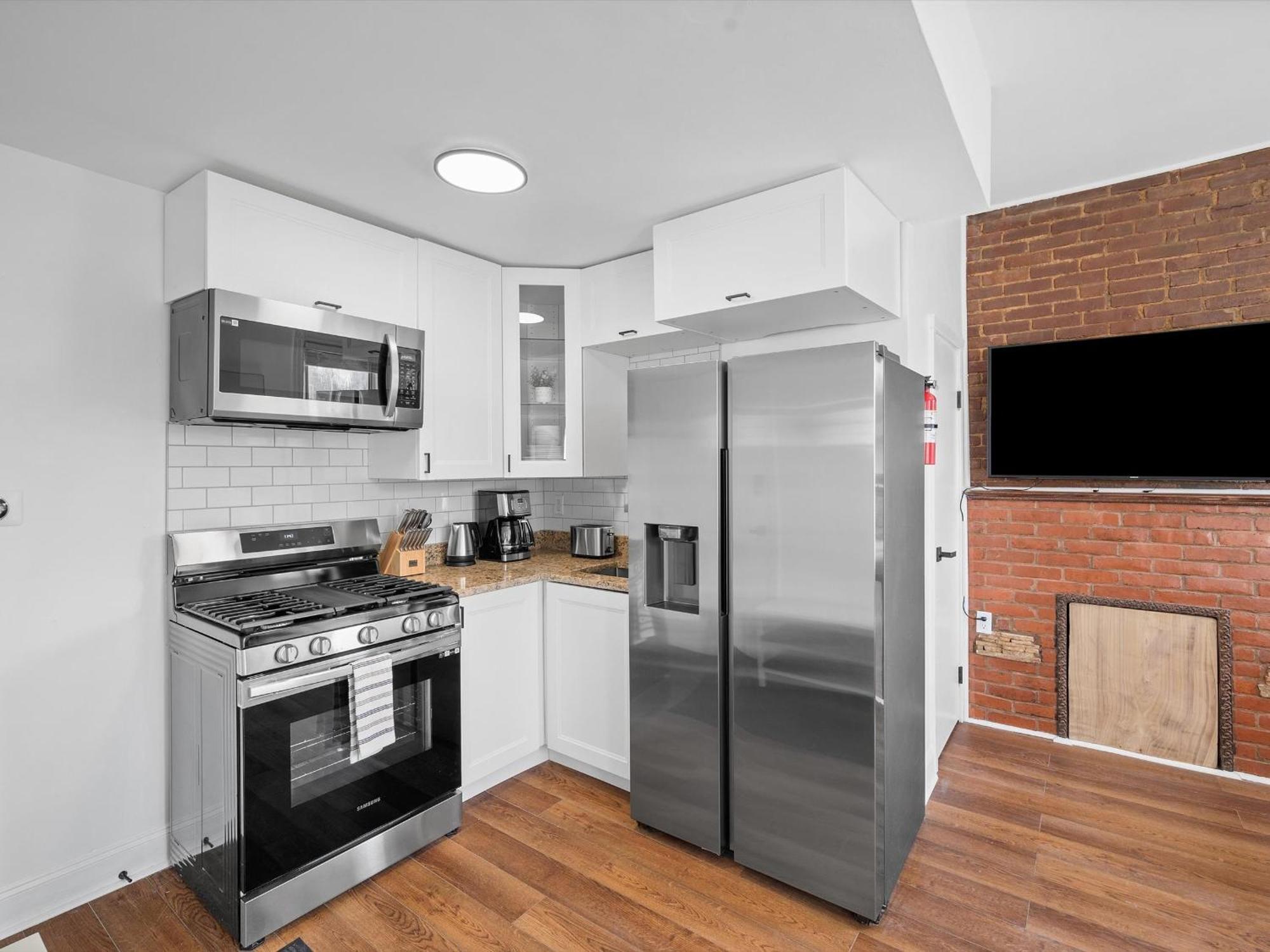 Shadyside, Pittsburgh, Modern and Bright 1 Bedroom Unit4 with Free Parking Dış mekan fotoğraf